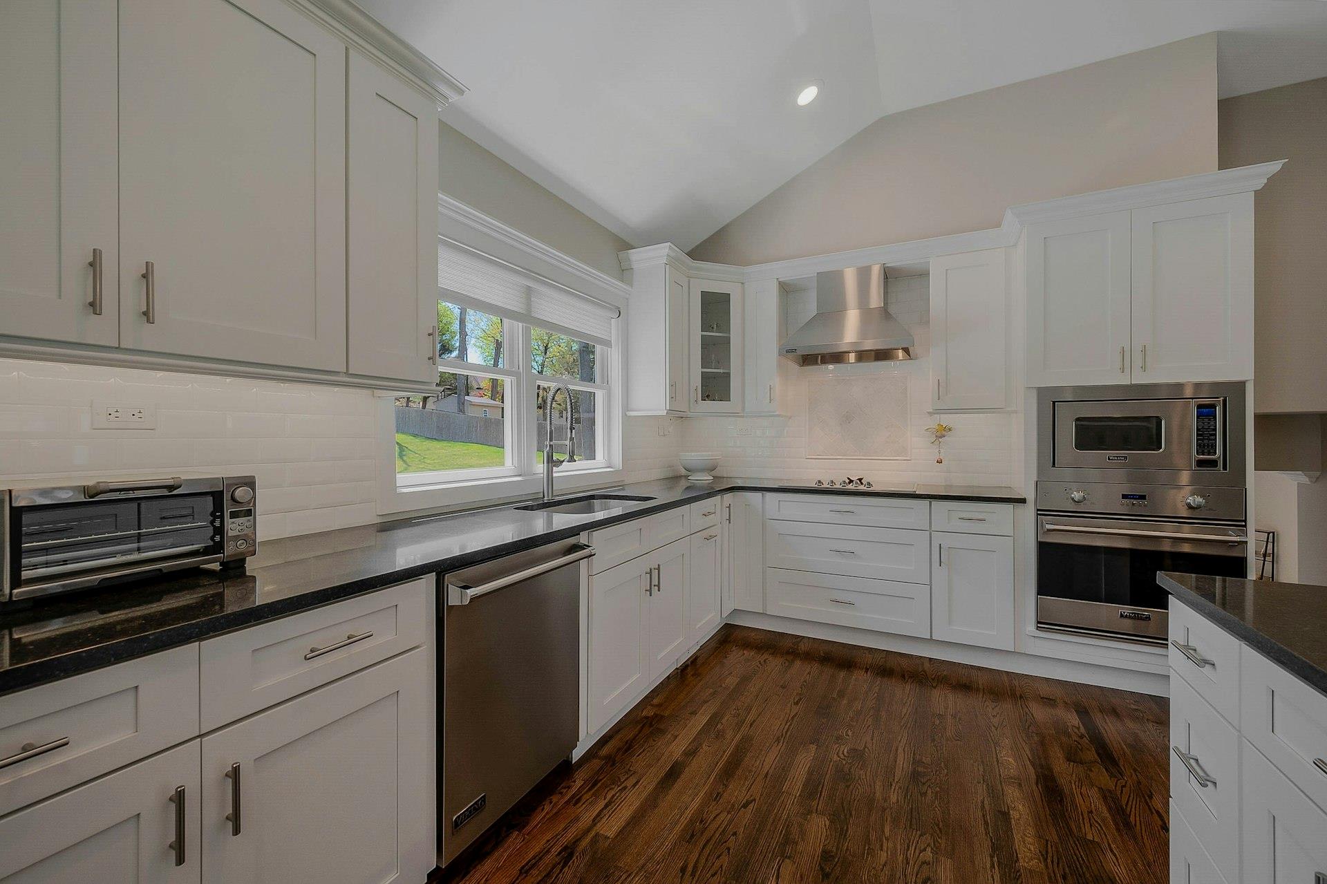 12 Melody Lane, Huntington, New York image 6