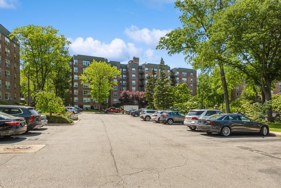 18-50 211th Street #2D, Bayside, New York image 36