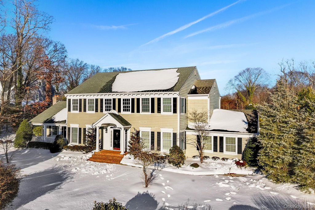 Photo of 3 Ada Lane, Setauket, NY 11733 (MLS # 960208)