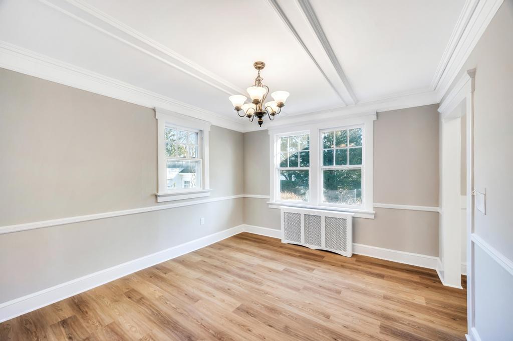 215 Jayne Avenue, Patchogue, New York image 15