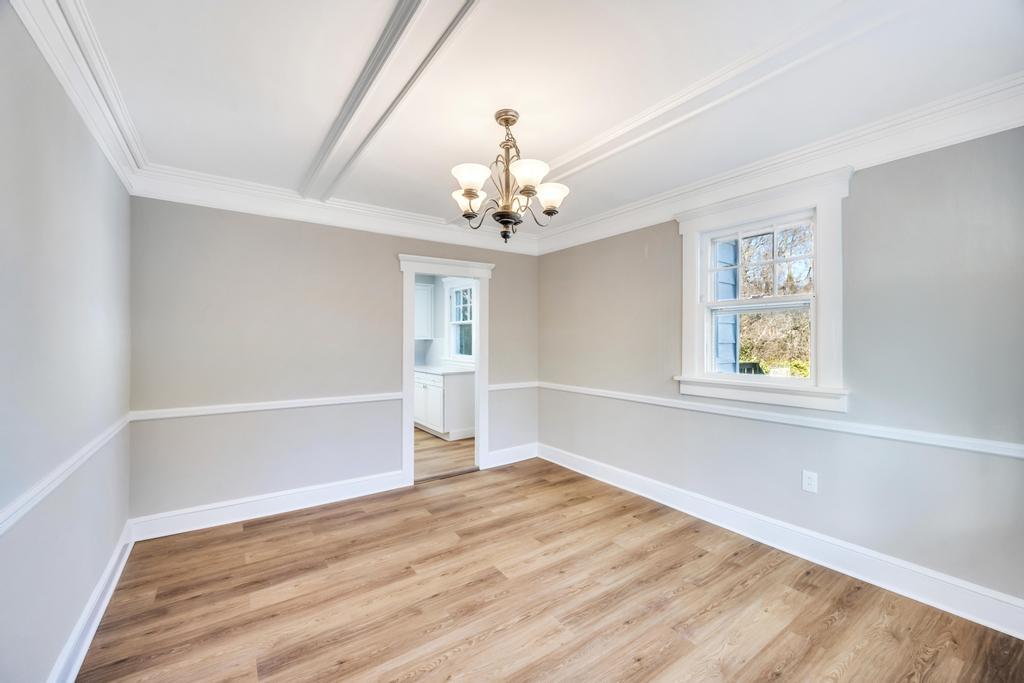 215 Jayne Avenue, Patchogue, New York image 13
