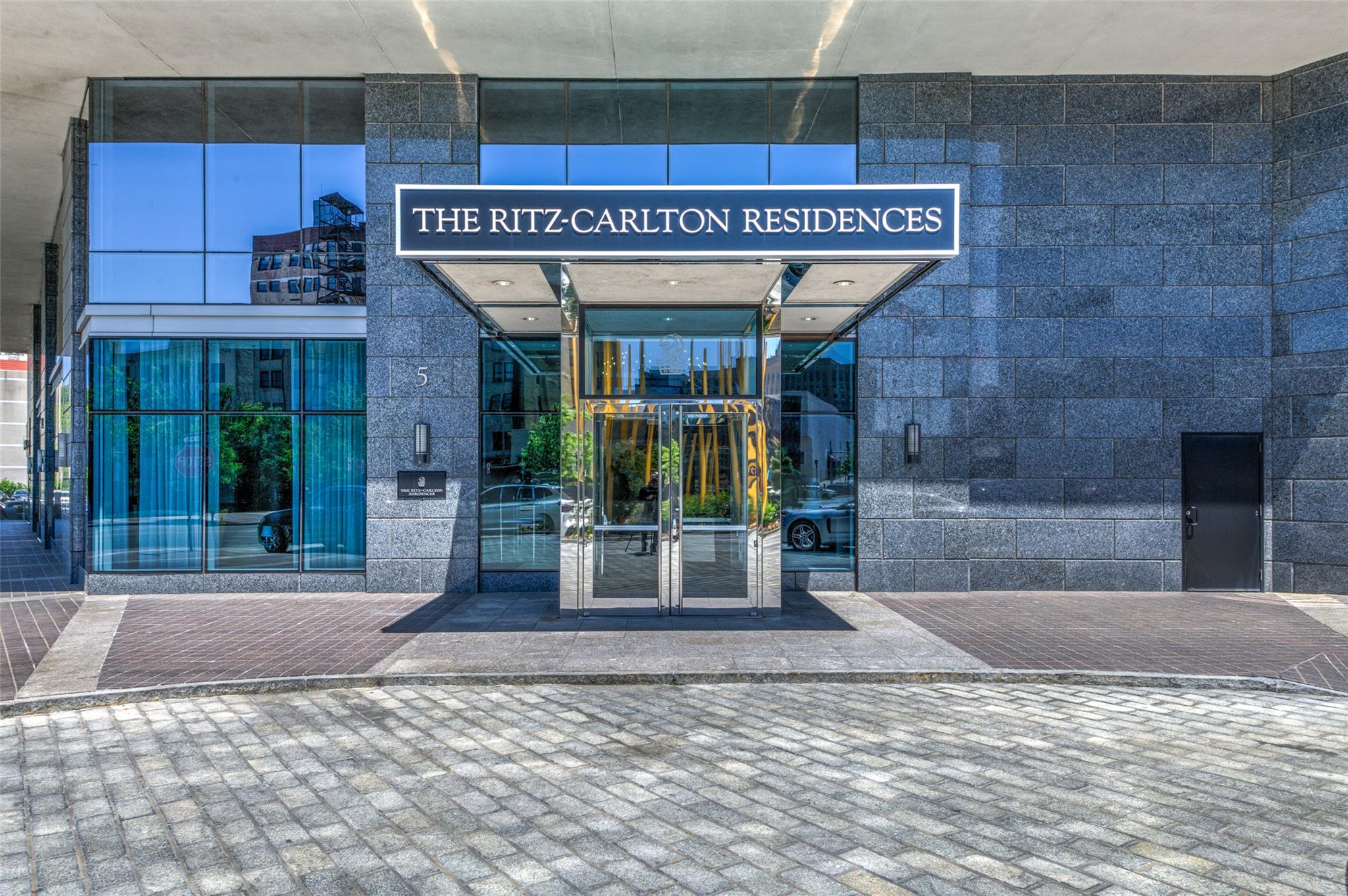 5 Renaissance Square #17B, White Plains, New York image 2