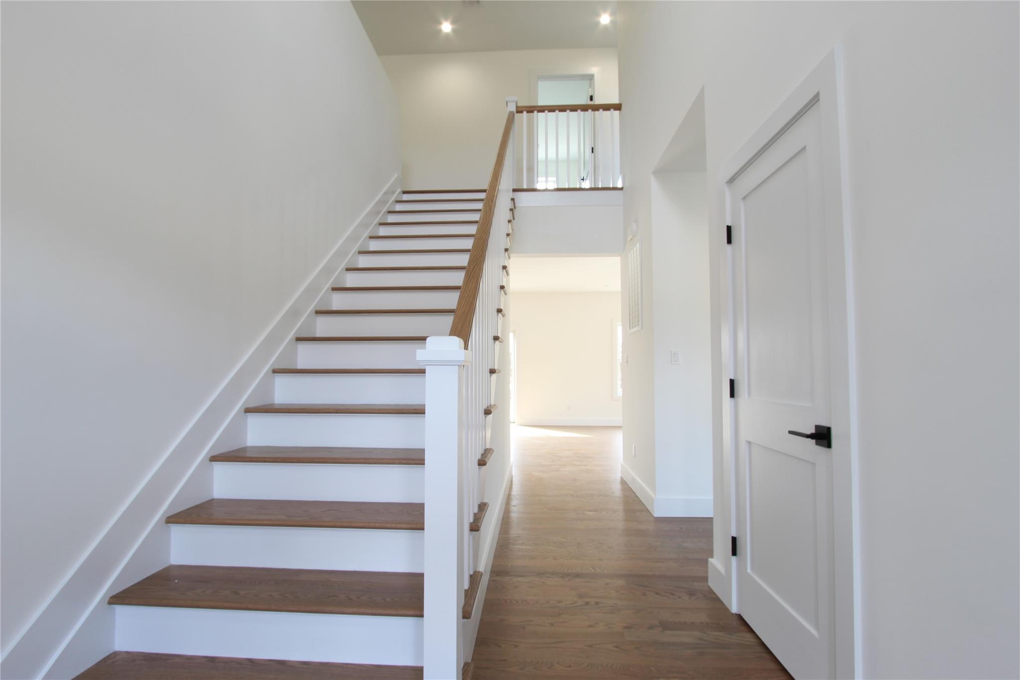 6 Colonels Path, Manorville, New York image 3
