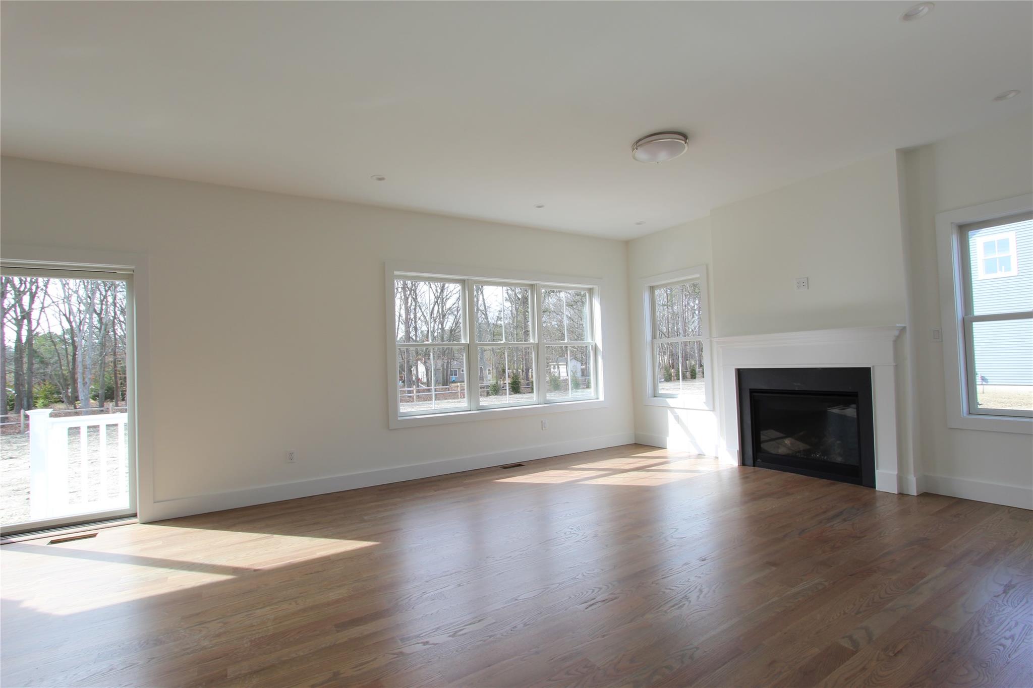 6 Colonels Path, Manorville, New York image 6