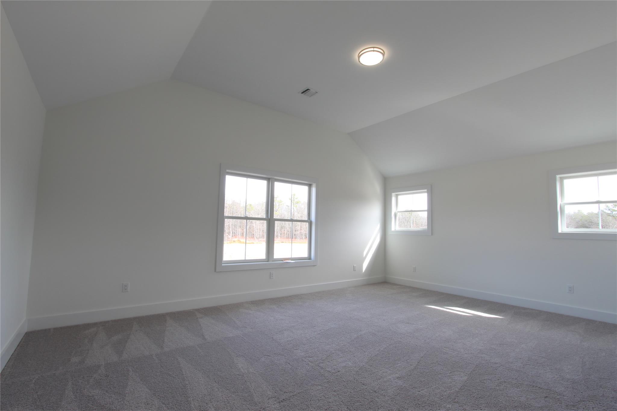 6 Colonels Path, Manorville, New York image 17