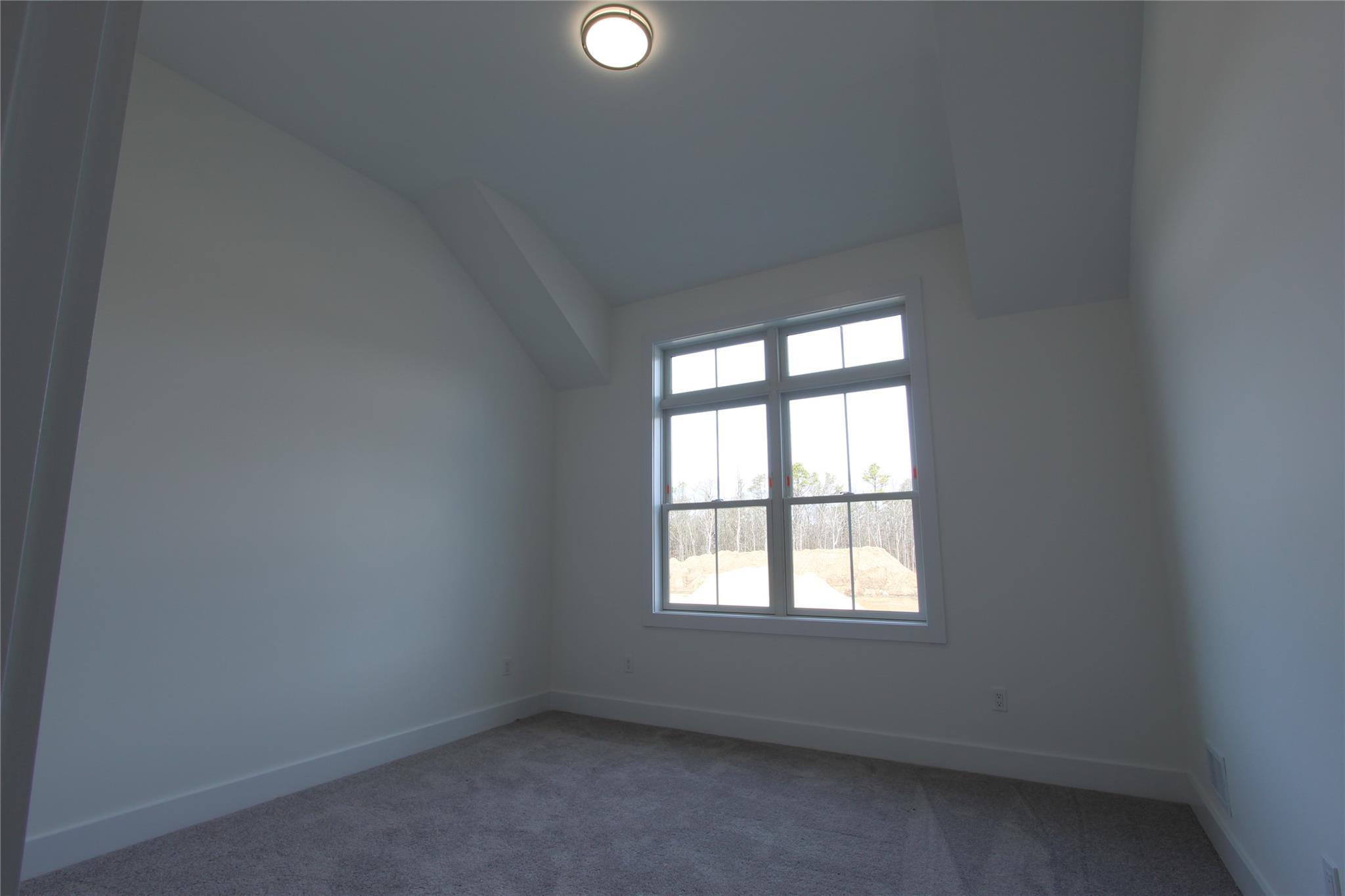 6 Colonels Path, Manorville, New York image 16