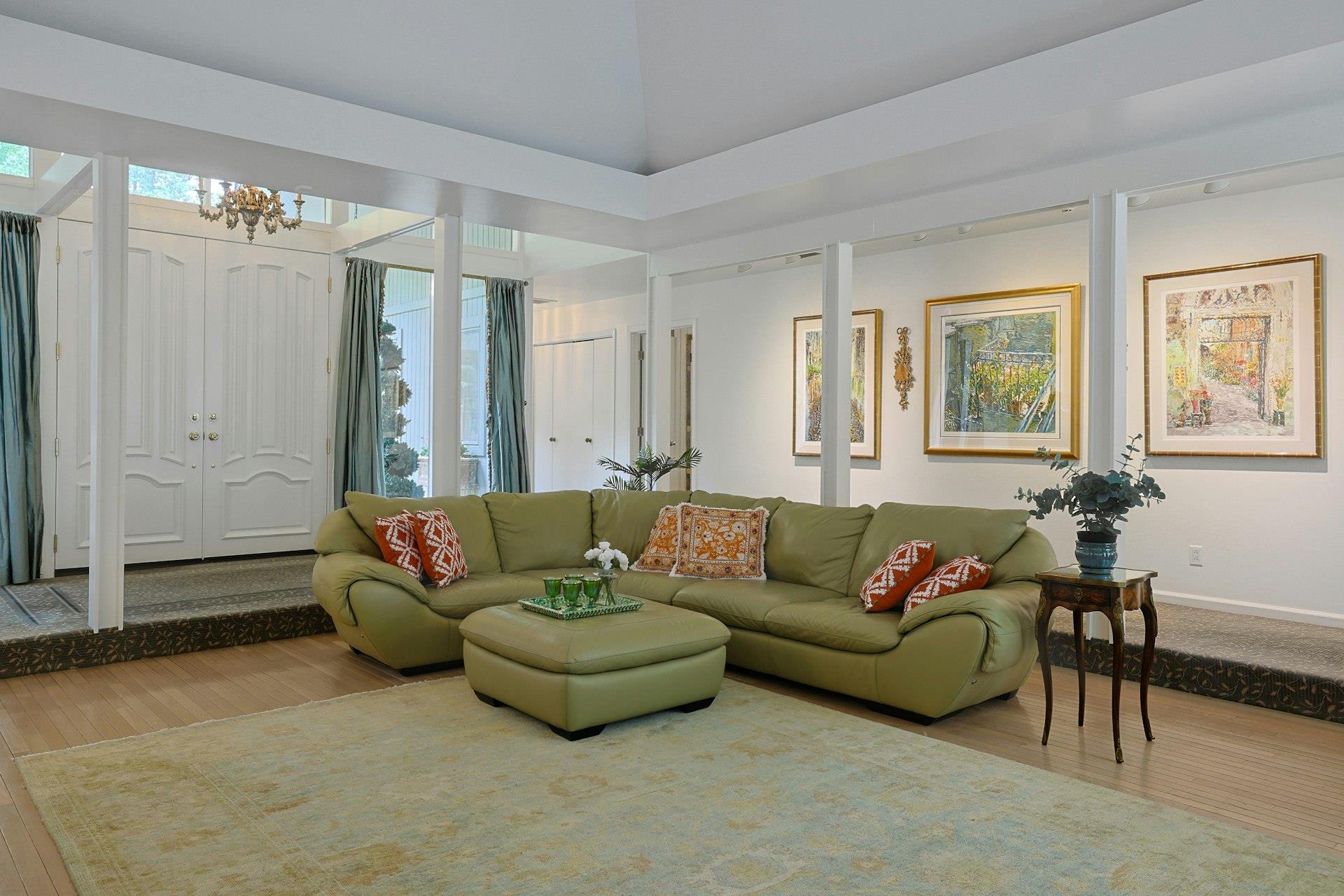 15 Wagon Wheel Drive, New City, New York image 7