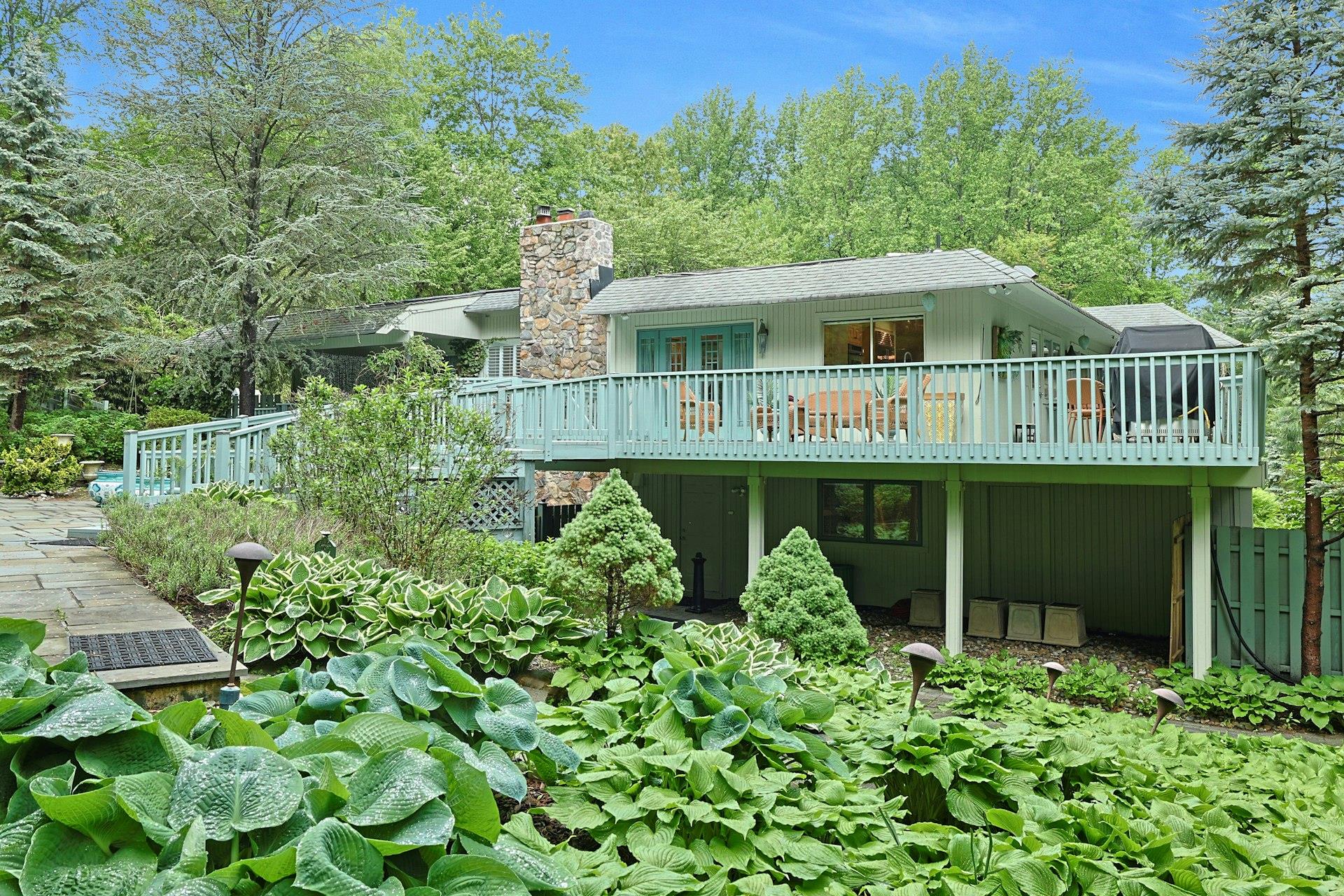15 Wagon Wheel Drive, New City, New York image 42