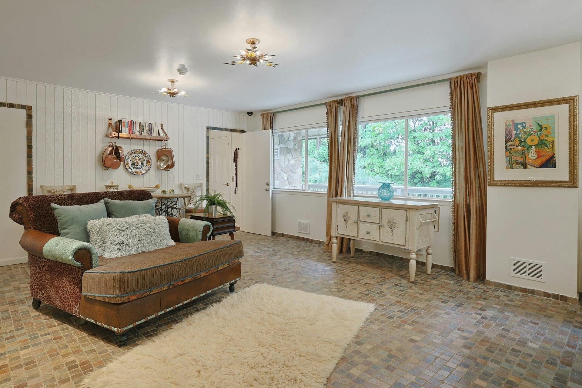 15 Wagon Wheel Drive, New City, New York image 15
