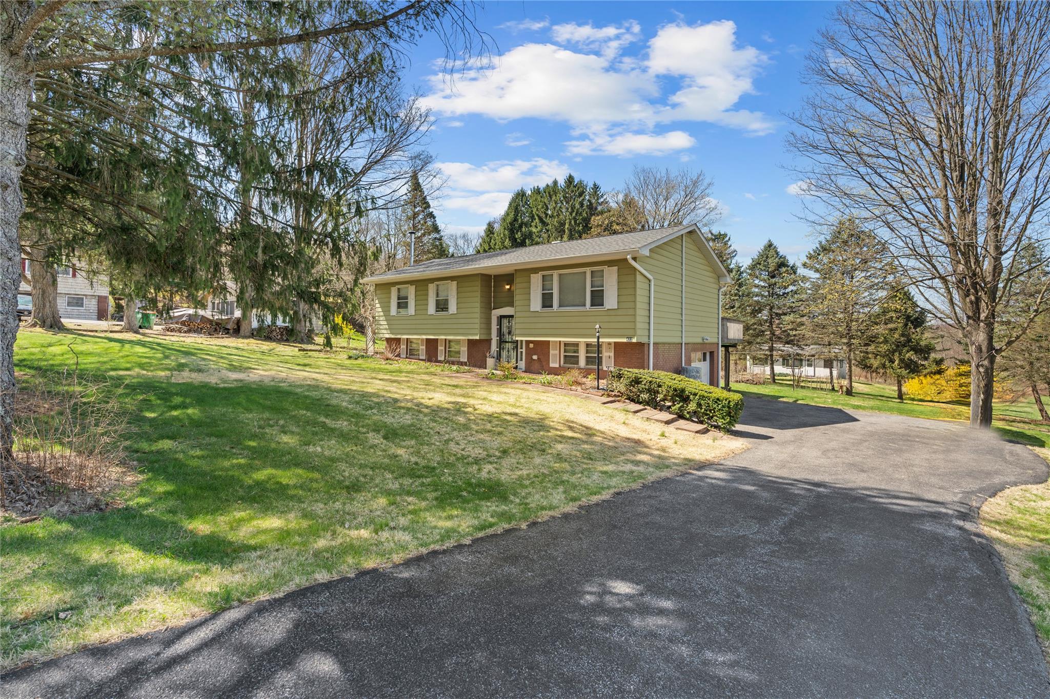 472 Shenandoah Road, Hopewell Junction, New York image 2