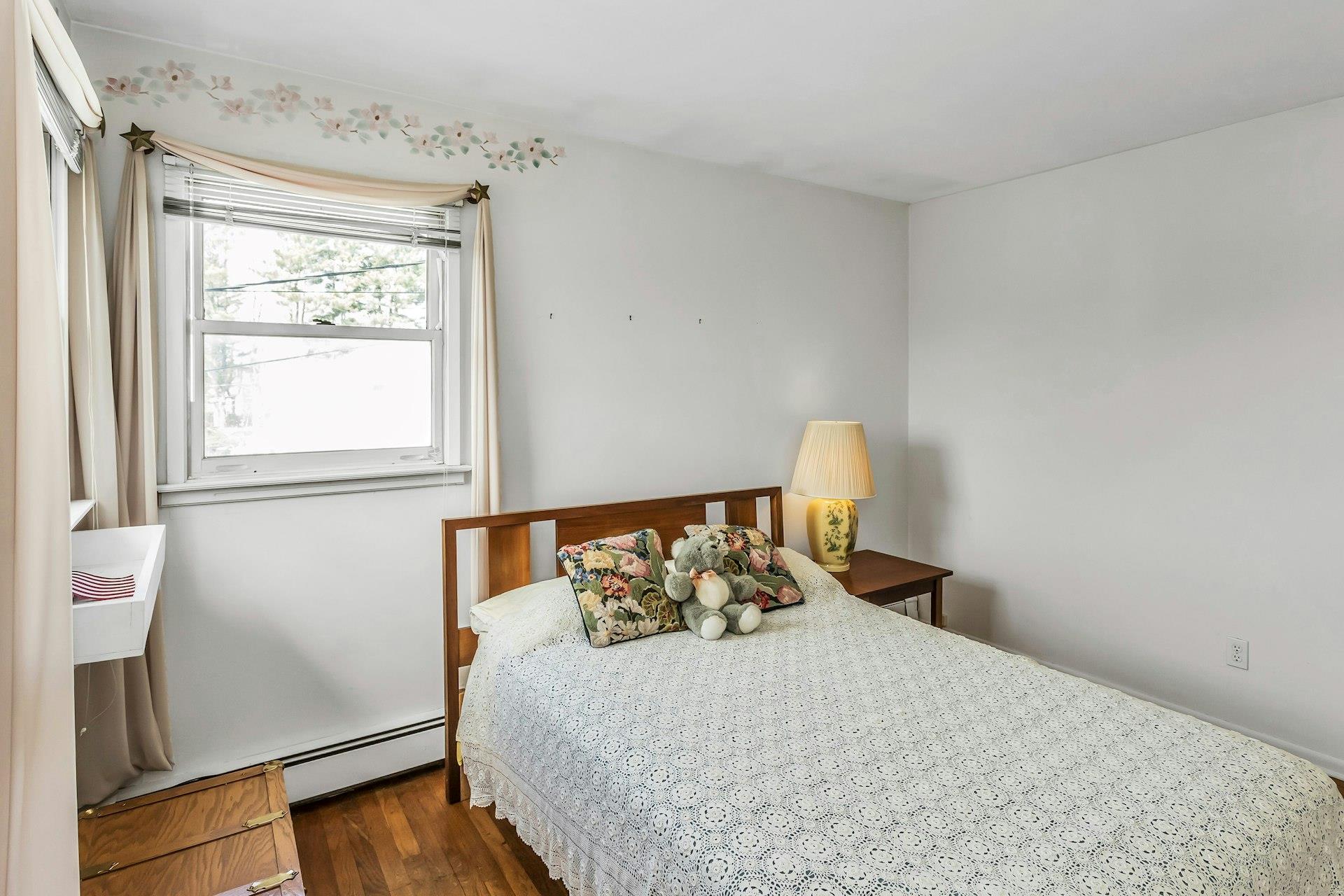 78 Cheltenham Road, West Babylon, New York image 17