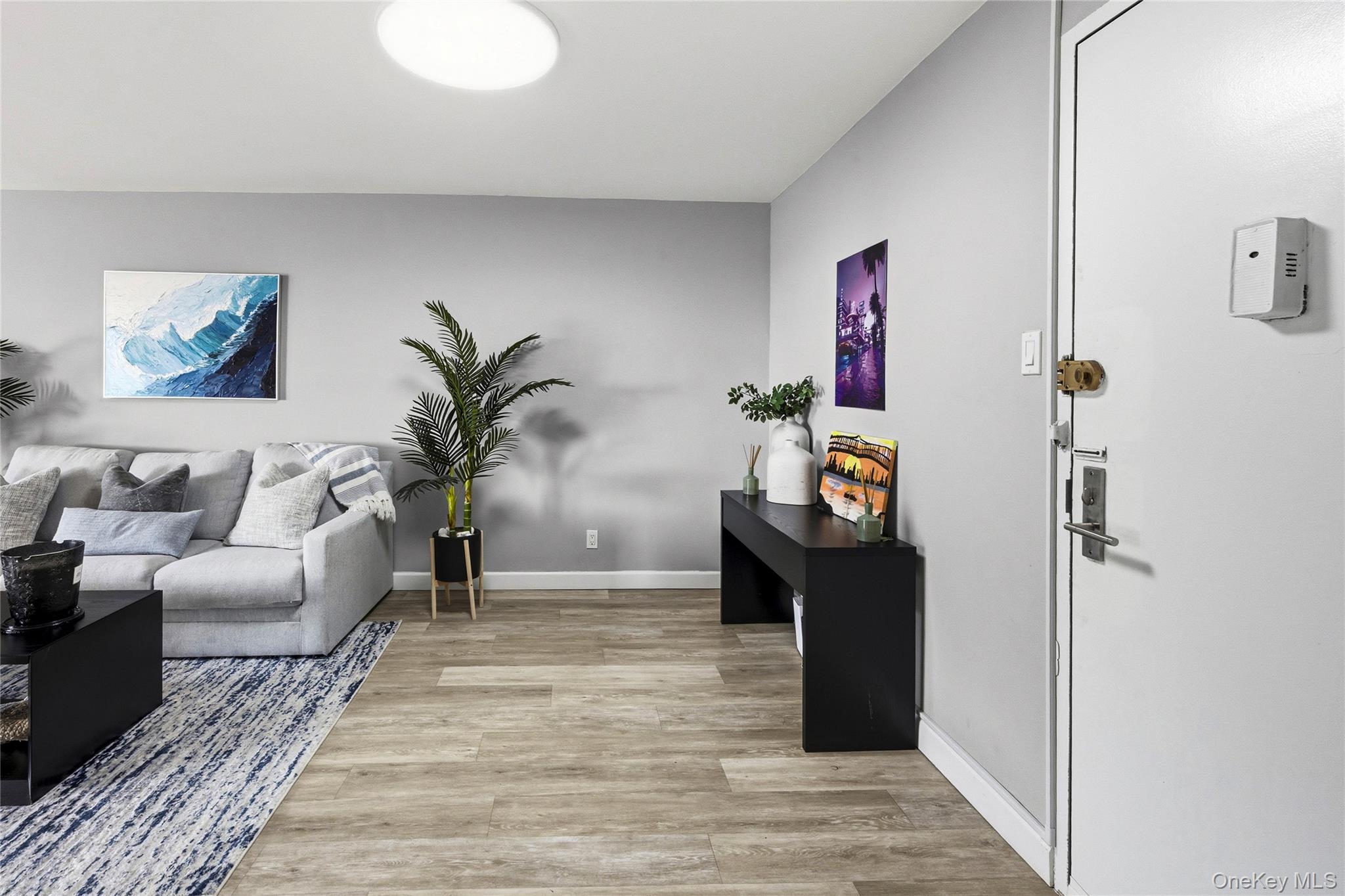 25 Neptune Boulevard 4H