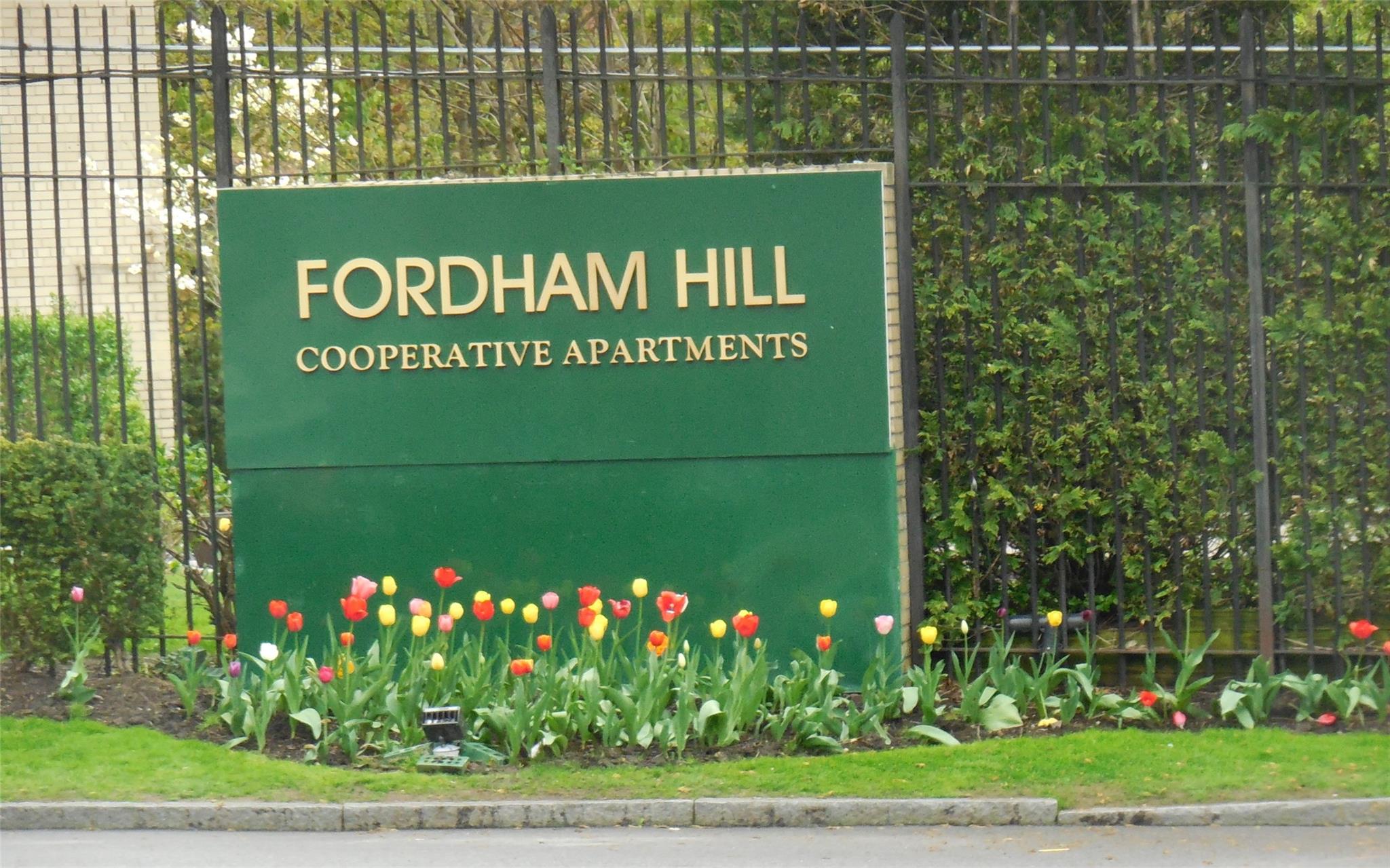 4 Fordham Hill Oval 5E