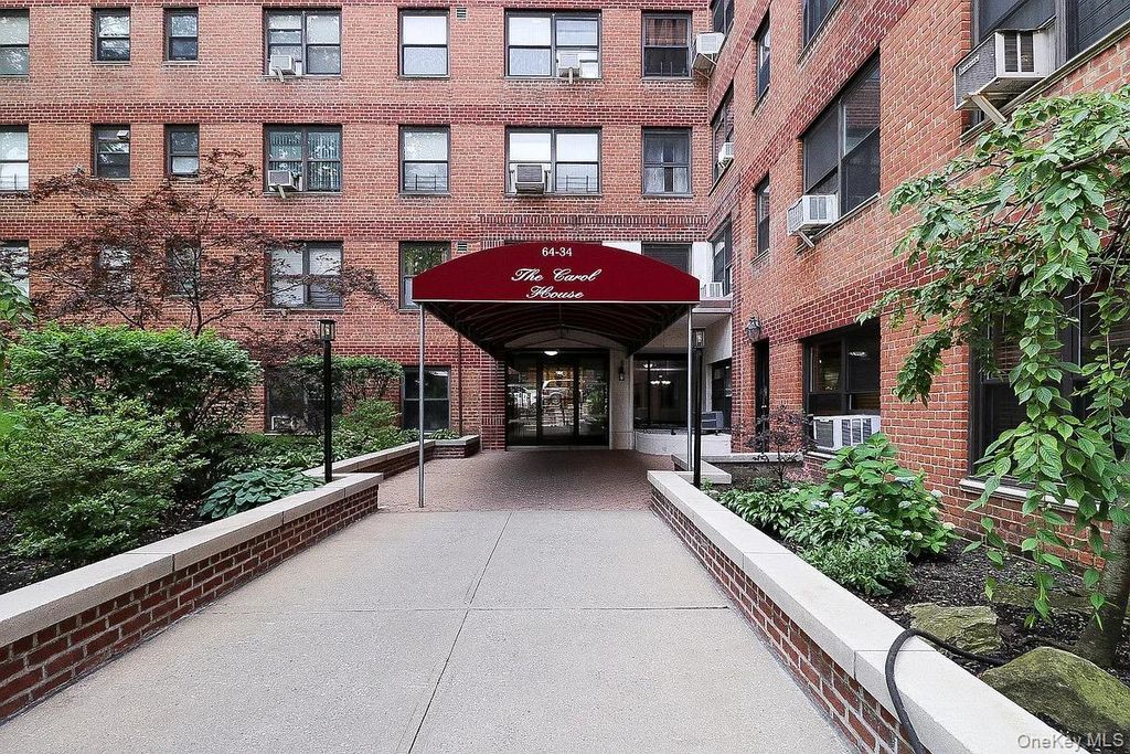 Photo of 64-34 102nd Street #7M, Rego Park, NY 11374 (MLS # 945879)