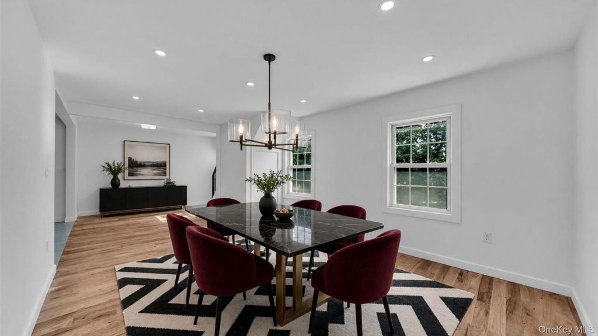 219 E 238th Street