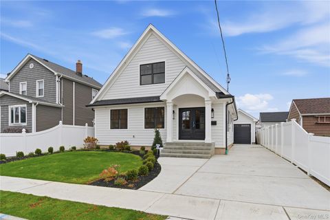 42 Alice Court East Rockaway NY 11518