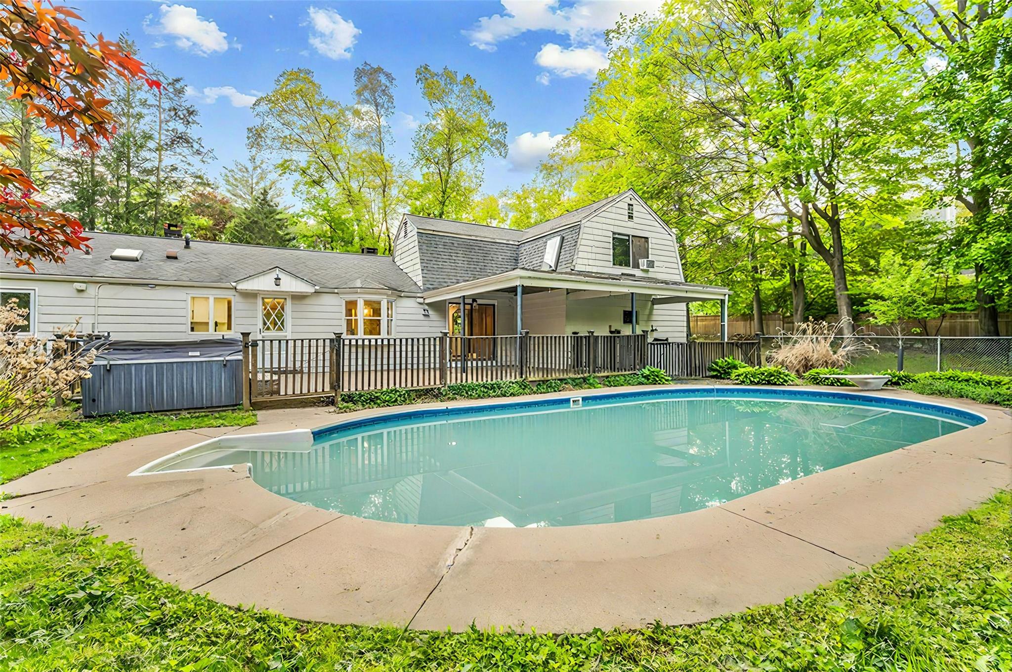 8 West Lane, South Salem, New York image 1