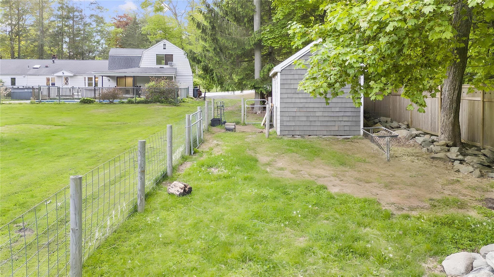 8 West Lane, South Salem, New York image 36