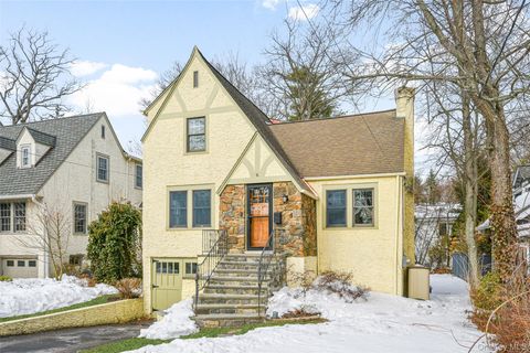 6 Shadow Lane Larchmont NY 10538