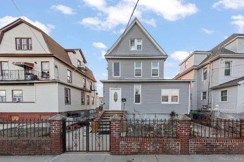 Multifamily For Sale - 423 Beach 66th Street<br/> Arverne, NY 11692
