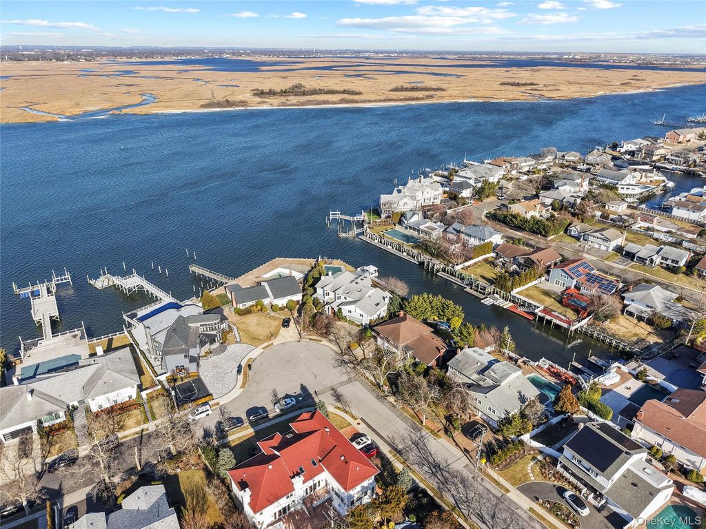 Photo of 1416 Bay Boulevard, Atlantic Beach, NY 11509 (MLS # 960219)