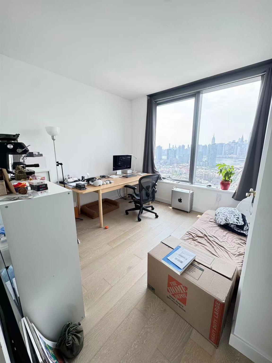 3 Court Square 3001