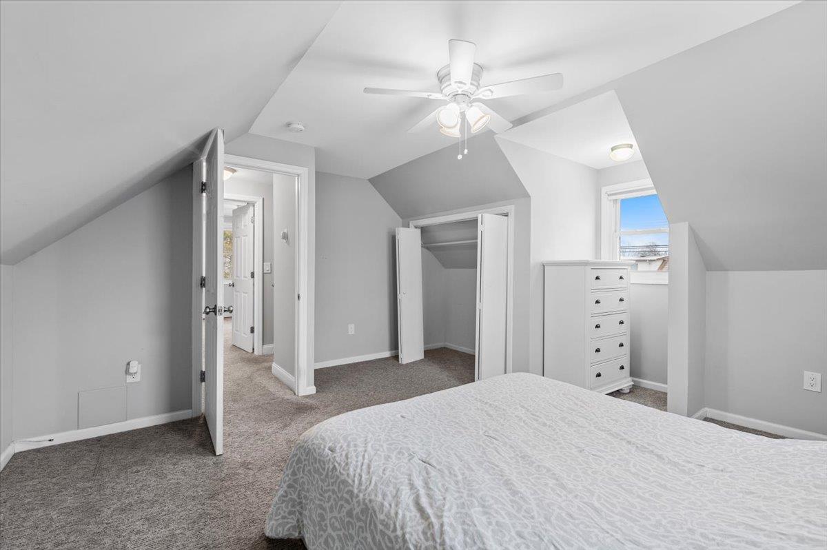 Babylon, New York 11701, United States, 3 Bedrooms Bedrooms, ,2 BathroomsBathrooms,Residential,Pending,18735