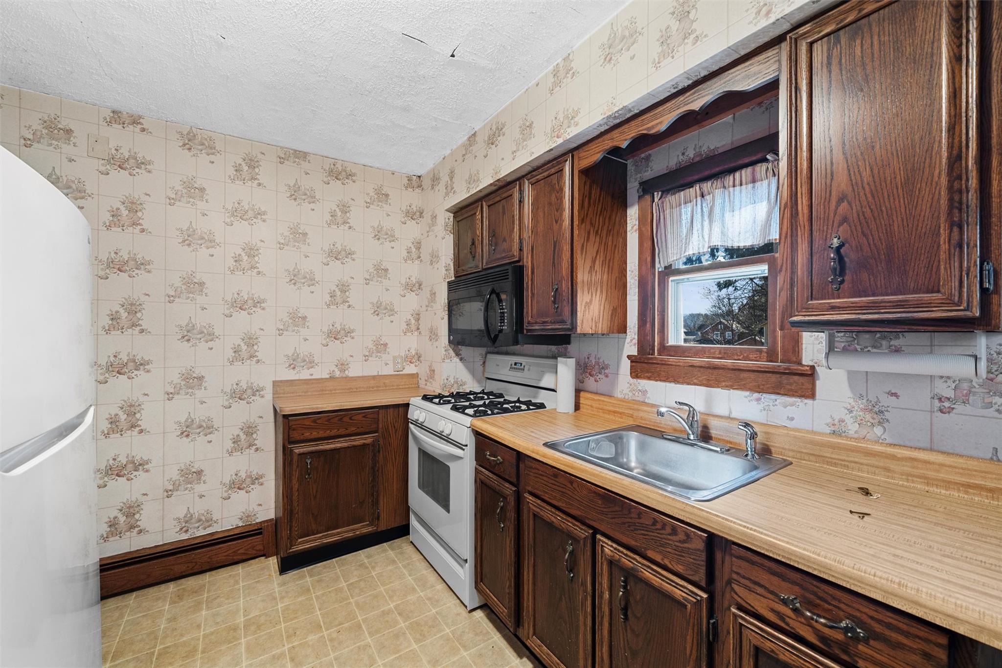 10 Oak Street, Port Jervis, New York image 14