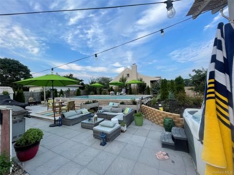 Homes For Sale - 79 Grandview Drive<br/> Shirley, NY 11967