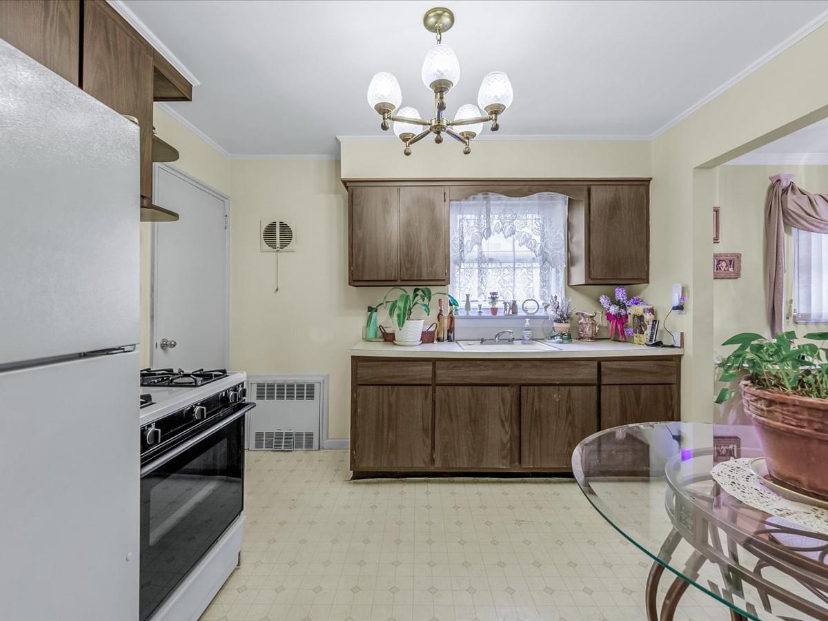 147-29 5th Avenue Ave, Whitestone, New York image 7