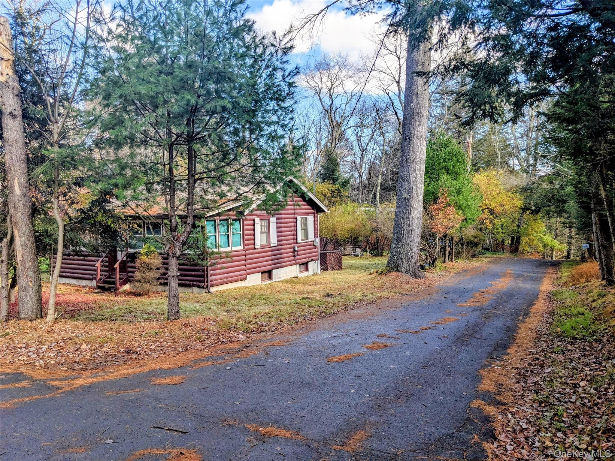 24 N Mohican Trail