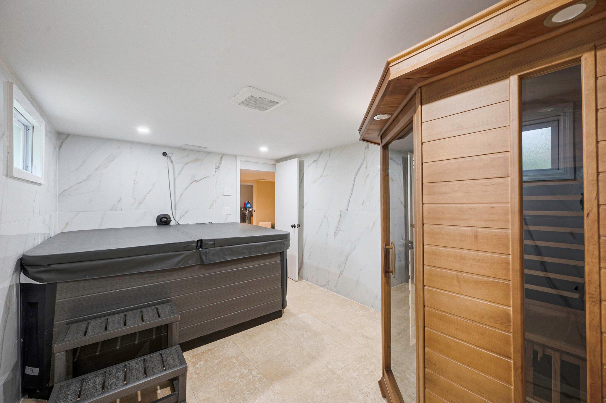 2 Farmview Drive Dr, Dix Hills, New York image 34