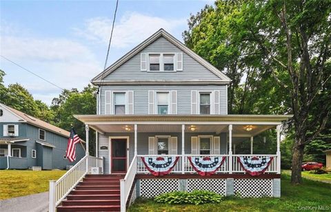Photo of 5 Bede Terrace, Cornwall, NY 12518 (MLS # 918719)