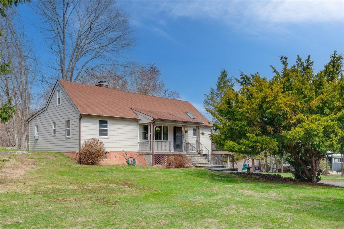 403 Saw Mill River Road, Millwood, New York image 2