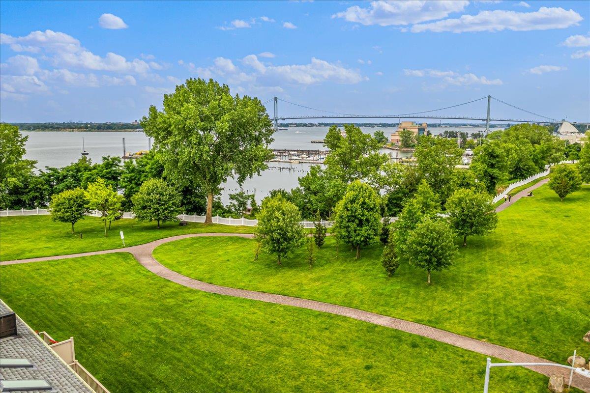121-10 Powells Cove Boulevard #C, College Point, New York image 12
