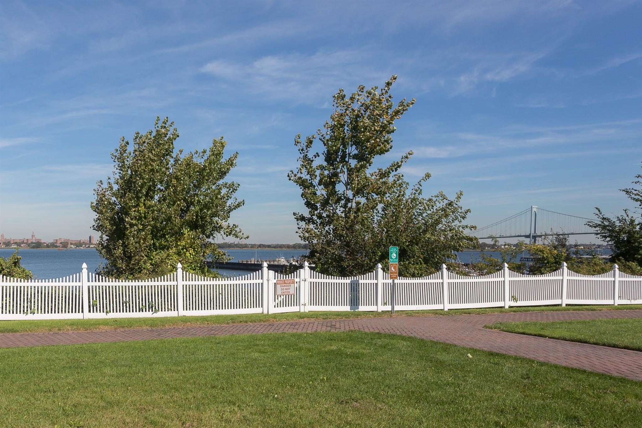 121-10 Powells Cove Boulevard #C, College Point, New York image 15