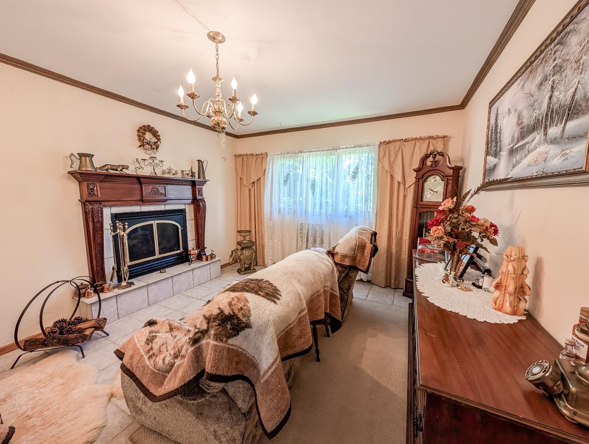 185 Blue Point Road, Selden, New York image 9