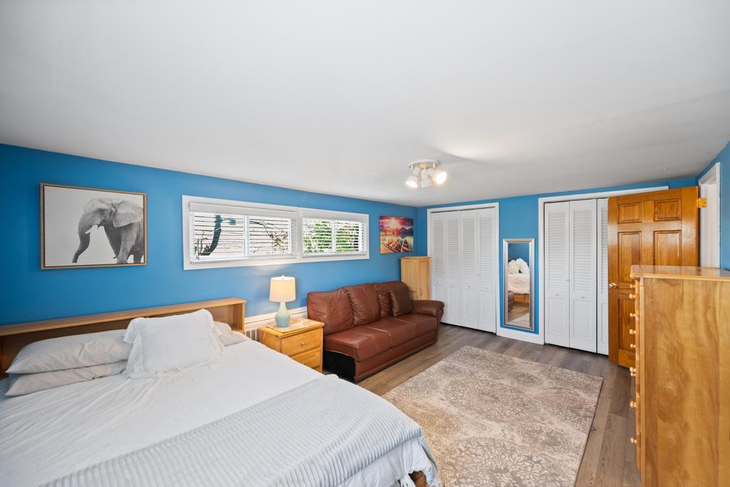 34 Blackbird Lane, Levittown, New York image 23