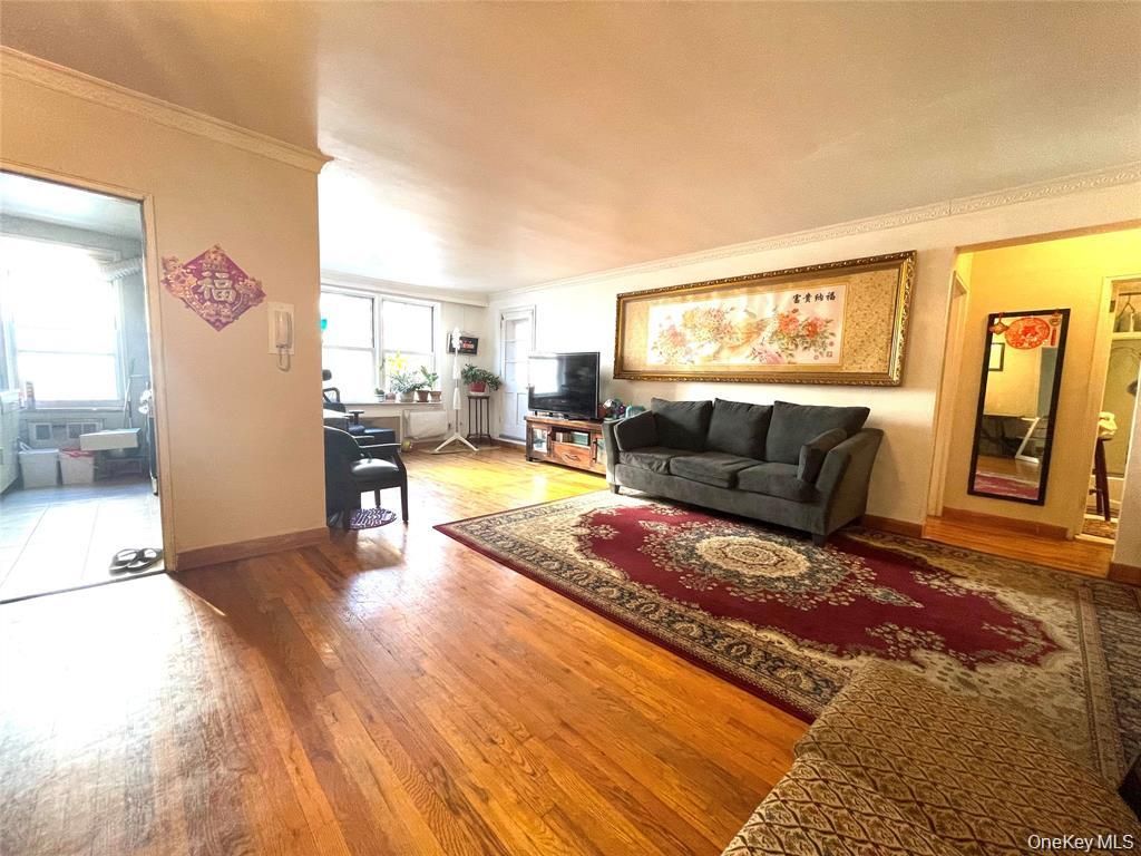 Photo of 144-30 Sanford Avenue #2C, Flushing, NY 11355 (MLS # 952274)
