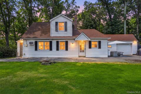 Homes For Sale - 28 Mahopac Avenue<br/> Amawalk, NY 10501