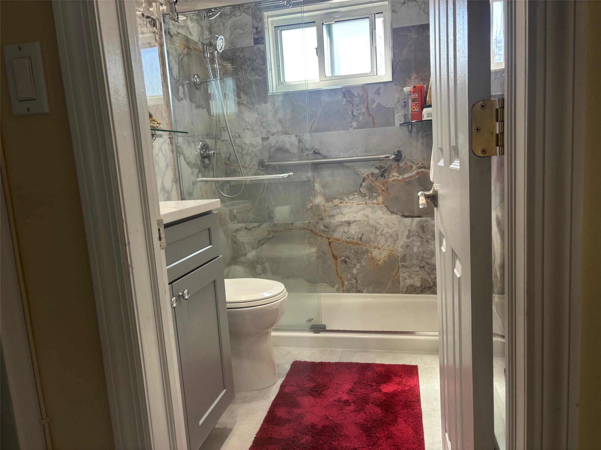 400 Fulton St #4F, Farmingdale, New York image 4
