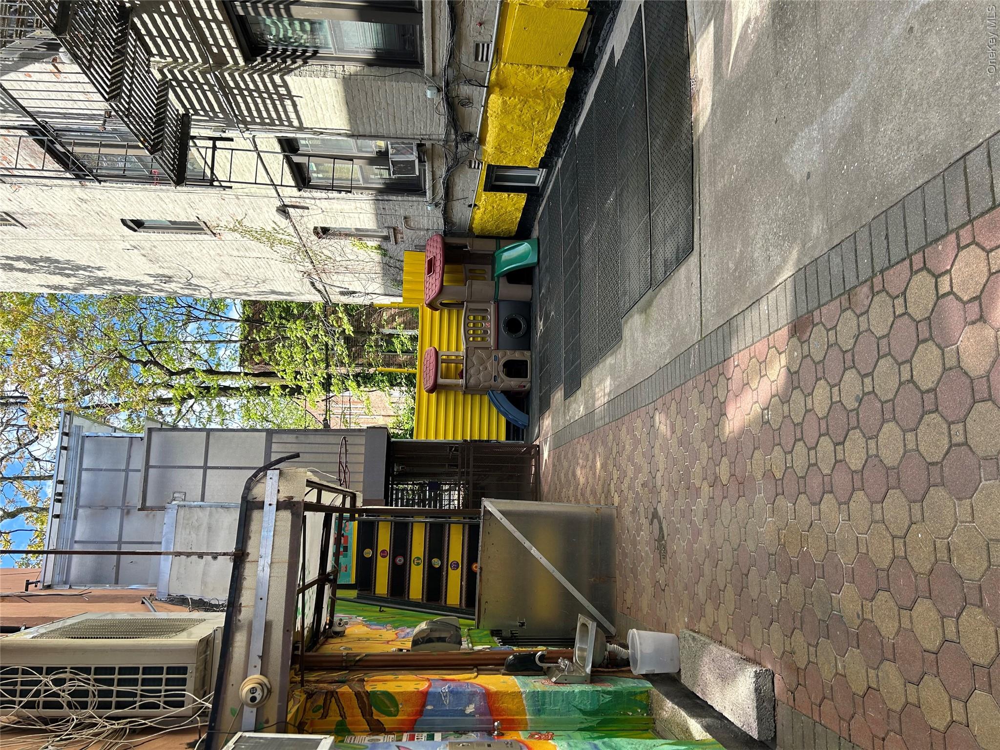 478 East 95th Street