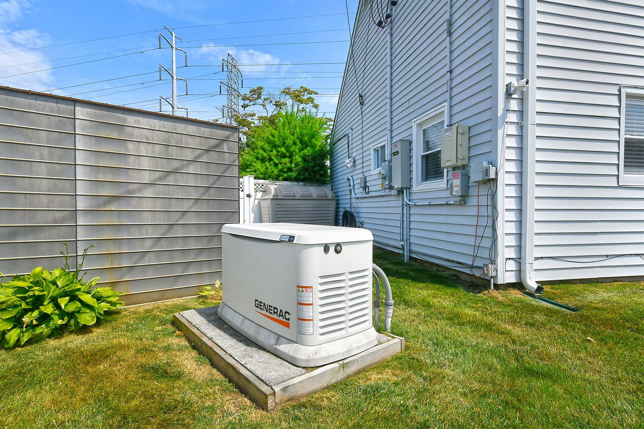 2 Hickory Lane, Levittown, New York image 27