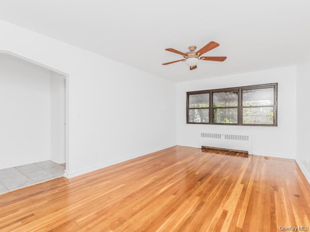 1863 Williamsbridge Road - Photo 4