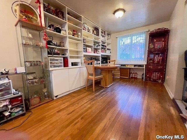 Property for Sale at 67 Avenue Duplex, Bayside, Queens, NY - Bedrooms: 2 
Bathrooms: 1 
Rooms: 5  - $398,500