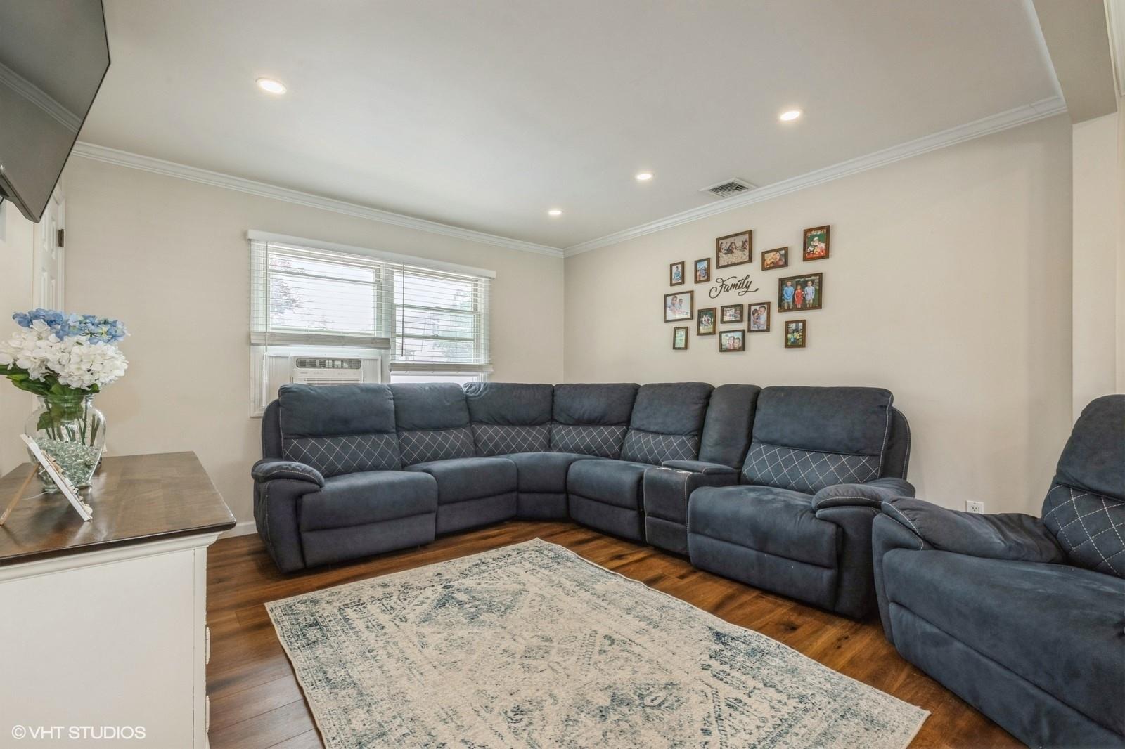 150 Arthur Street, Massapequa Park, New York image 14