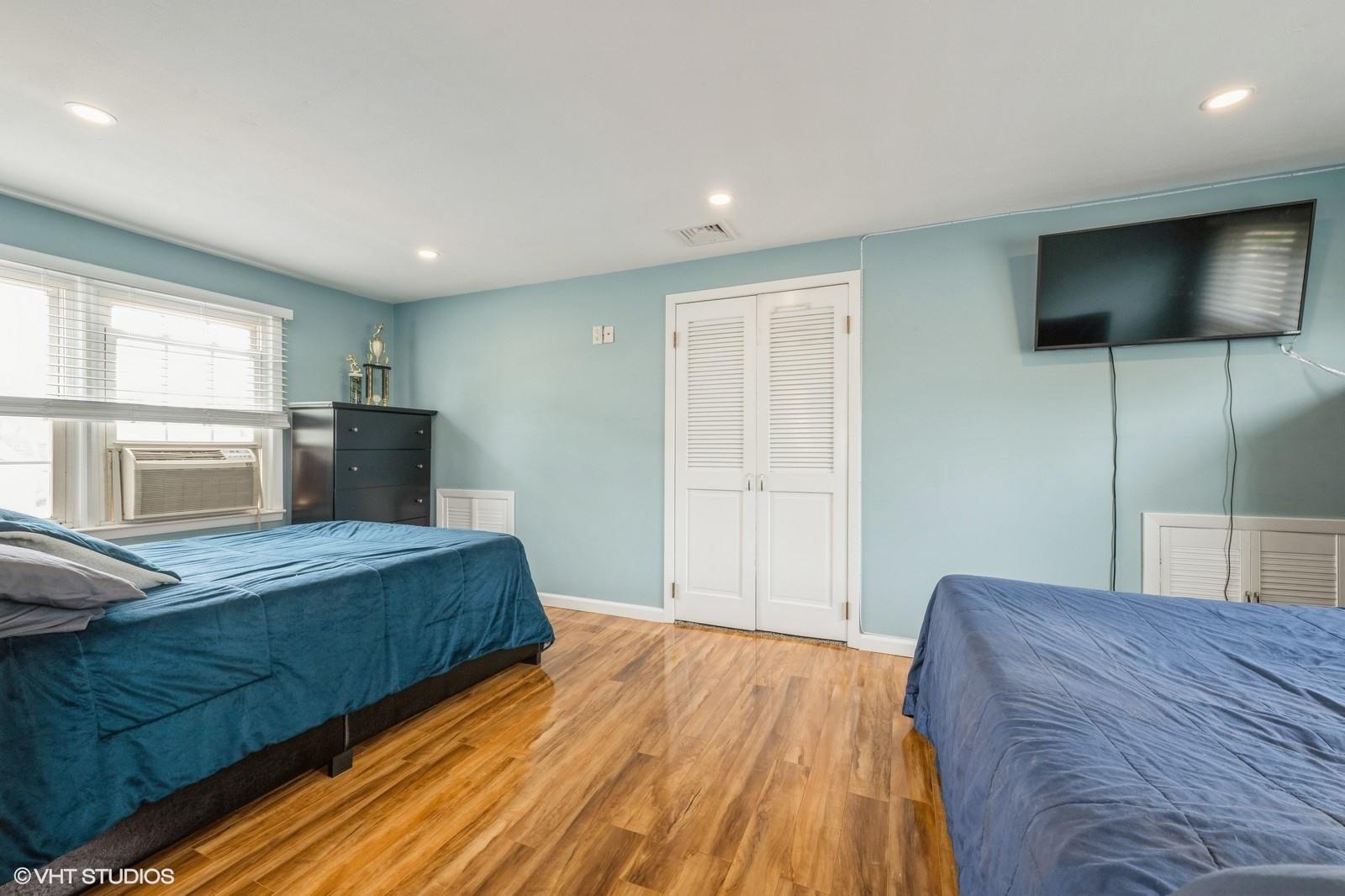 150 Arthur Street, Massapequa Park, New York image 25
