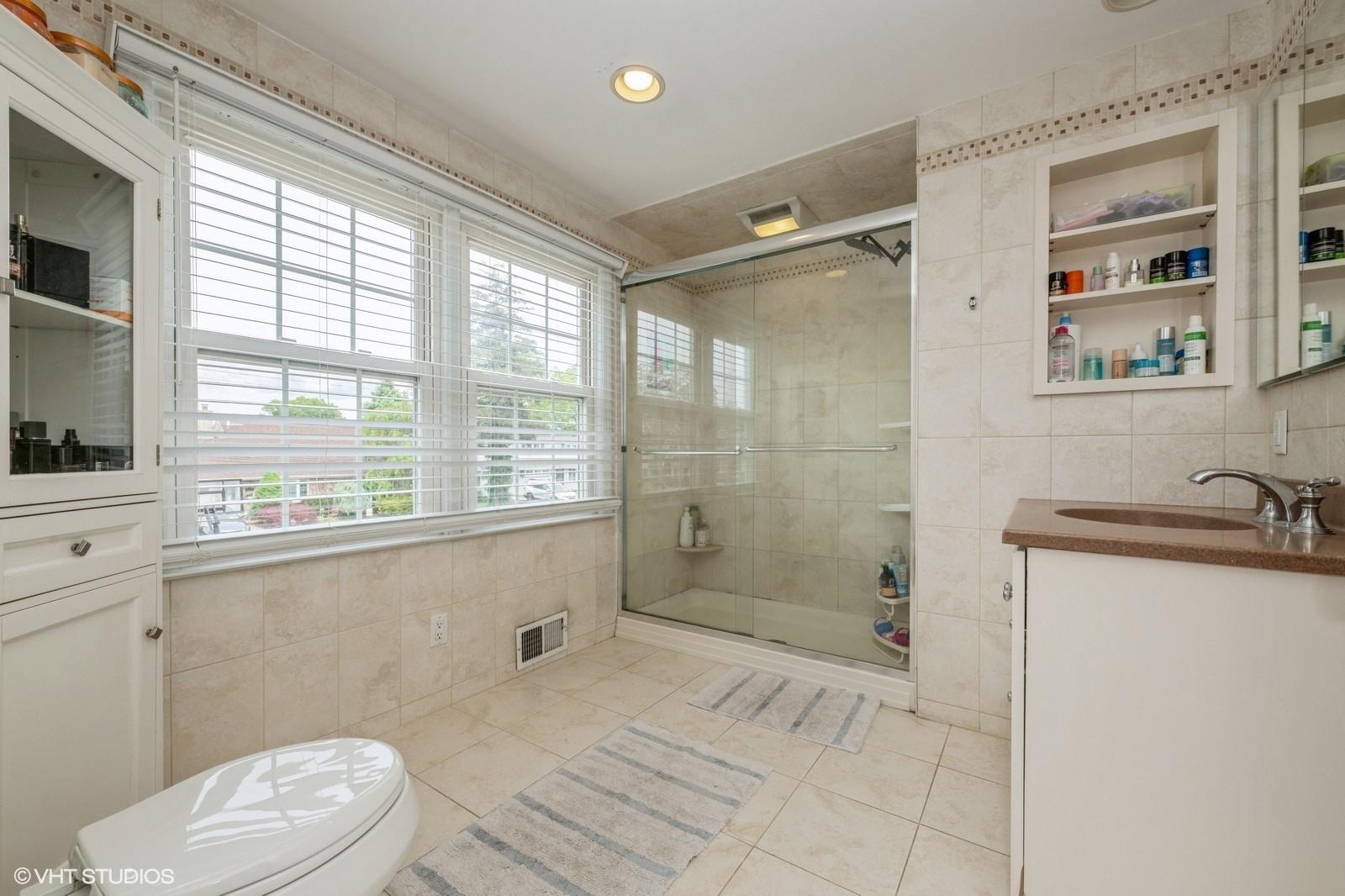 150 Arthur Street, Massapequa Park, New York image 24