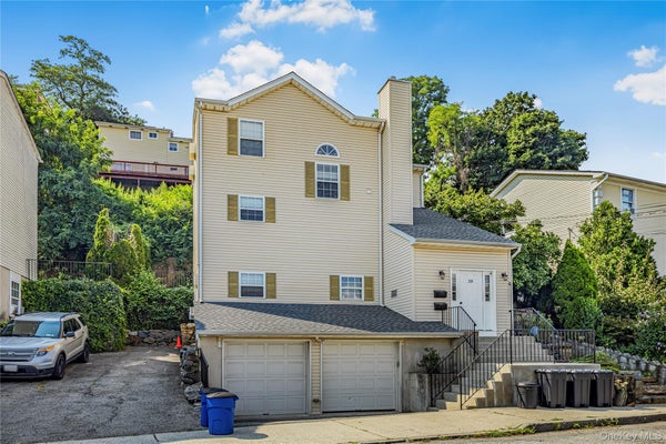 239 MARY LOU AVE, YONKERS, NY 10703 - Image 5d1d69d2fb1ba9177b5dae30c8d1d08d/4294826903