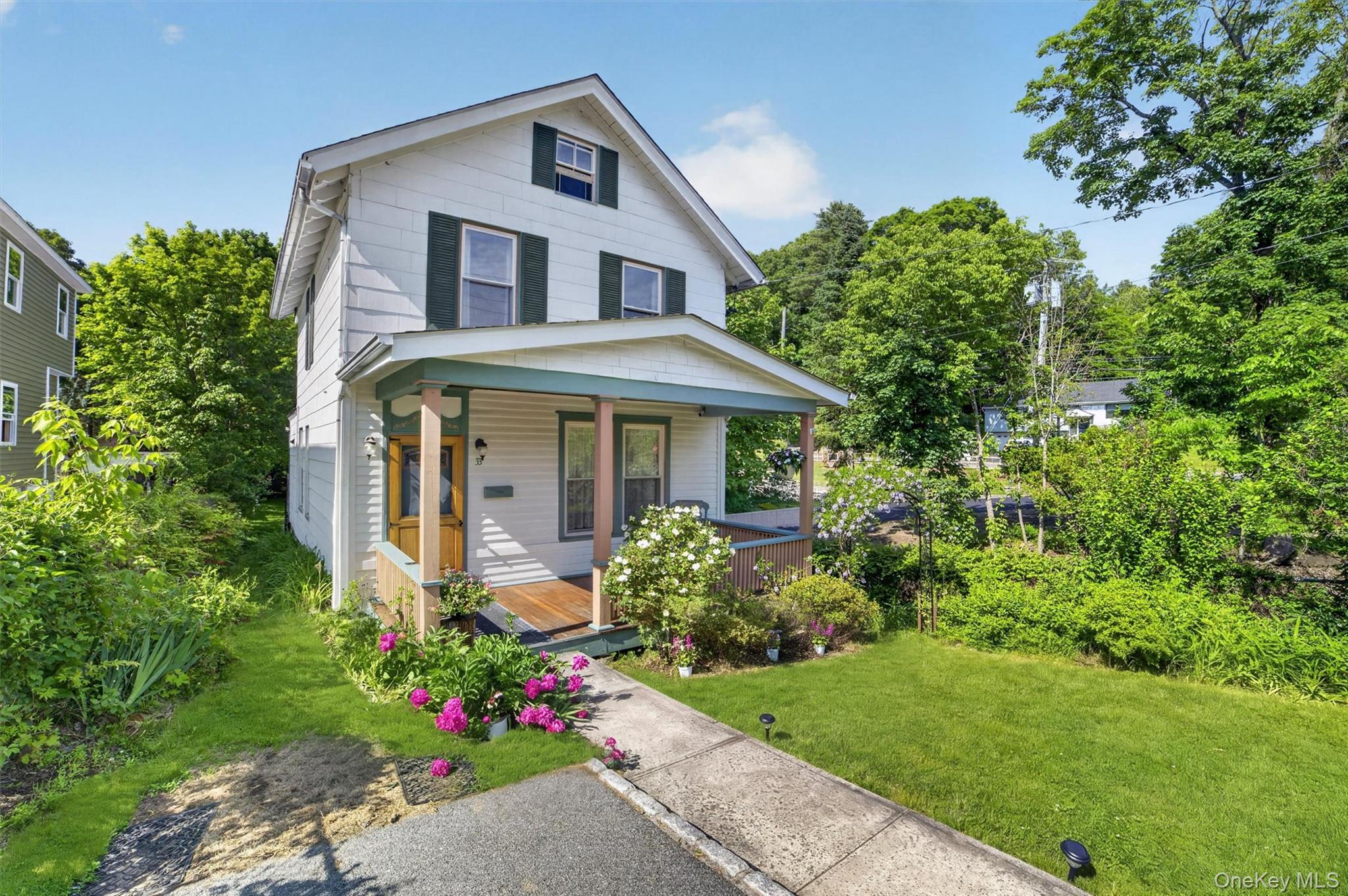 33 Maurice Avenue
